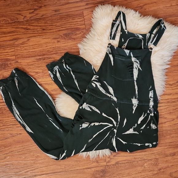 POL Anthtropologie Black Distressed Overalls Relaxed Fit - Picture 2 of 7